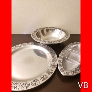 Wilton Armetale Reggae Serving Set of 3.